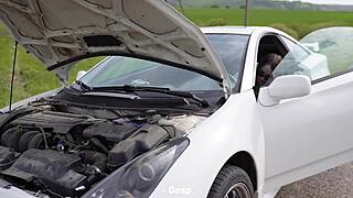 Stranger fixes car, creampies highway babe