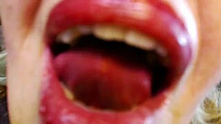 Dawn's world: no pants, just fingering!