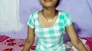 Cute Indian bhabhi in stockings bangs hard with sister watching!