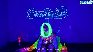 I watch Jewelz Blu masturbate with body paint on