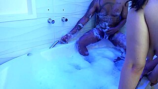 Putaria With Hot Women In The Jacuzzi