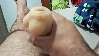 i had dis amazin orgasm wit santo1, flashin everywere like a sexy exhibitionist