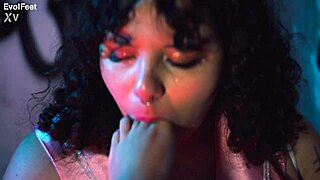 Bbw Foot And Face Sitting With Big Pussy