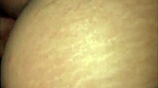 Riding his big cock in the car! What a rough creampie fuck!