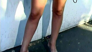 Layla Jade loves private sex in public places 😈