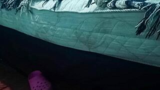 Relaxing massage for my chubby latina girl 😊