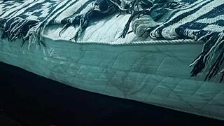 Relaxing massage for my chubby latina girl 😊