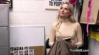 cougar housewife caught masturbating with stolen dildos 😏