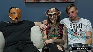 Nasty Cutie In Butt Hole Nuthouse For Therapy