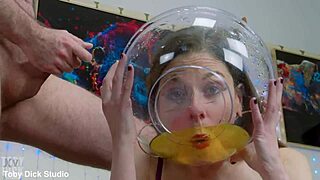 Alice Maze in Extreme Piss Recycling, Swallowing Over and Over!