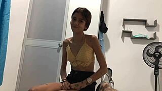 My little stepsister begged to suck me off in my room