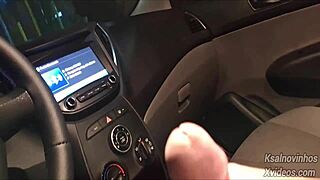 Risky Handjob For Hot Girl On Public Street