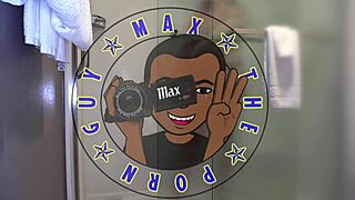 Hazel이 그냥 핸드잡보다 더 많은 걸 위해 왔어 😏