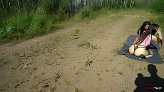 Two big-ass brunettes enjoy casual foursome sex outdoors