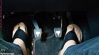 nylon feet with separators in car