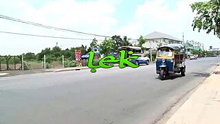 Tuktukpatrol lovely asian lets big dick pound her tight shaved pussy 😘