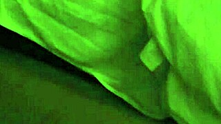 Gordito fucks his novia, 'me lastima tu verga' she says?