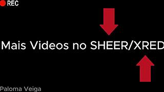 Paloma Veiga flashes cock on train?