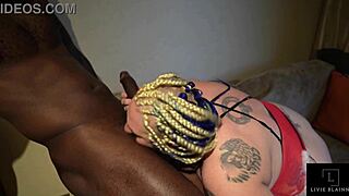 Ho ho hotwife livie blainn rides donkingers dick xmas 🎄