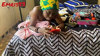 Petite teen twerks for BBC 😍