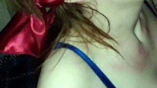 Girlfriend sucks friend blindfolded, unaware of filming