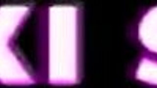 nikki sexxx receives a load in her pussy