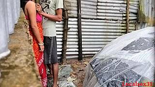 Local Desi Village Girl in Hardcore Outdoor Sex by Localsex31!