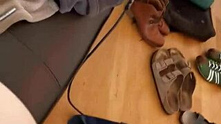 interracial bbw indian sluts using thrusting dildo machine on pussies.