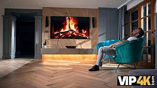 Seductive Teen Olivia Zlota Shakes Ass for Horny Stepdaddy!