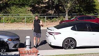 i tempt my boyfriend into a dp threesome with our trainer