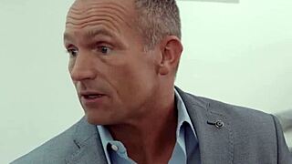 Muscular tommy gunn rammed hard the bald pussy of brunette silvia saige