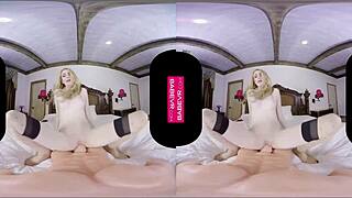 Tantalizing Ivy Jones Fingers Deep in VR Pussy!