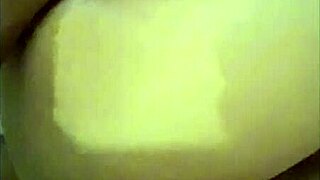 Man, I didn’t expect my hot desi girlfriend to film this sex vid!