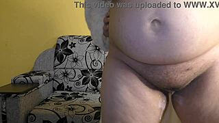 Maćeha sa velikom guzom vara mladog pastoraka