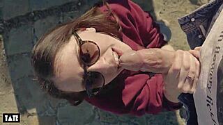 Amateur Whore Craves Outdoor Deepthroat with Stranger