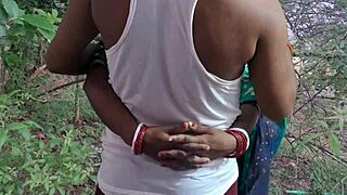 Hot Desi Bhabhi Fucks Outdoors
