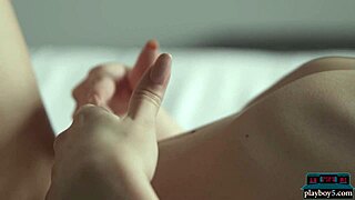 tia the asian teen models sexy lingerie on bed