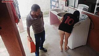 Married housewife pays washer tech with butt while hubby’s out