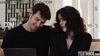 Big ass latina milf calls for laptop fix, what happens next?