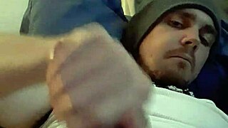 levi lust teases with her solo masturbation session, showing off skills