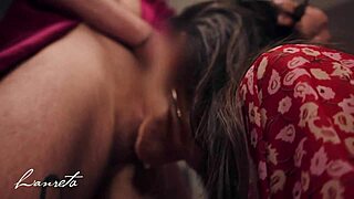 a deep throated girl gets hot cum in her mouth from amateur lanreta