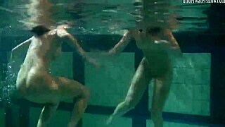 uhh, bouncing tits underwater with lesbians, so hot!