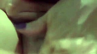 Velha Safada Na Siririca!