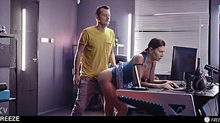 Pornstar Julia Ann spitroasted in BBC trio!