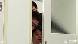 Eiri Inoue Gives Sloppy Lotion Handjob Massage