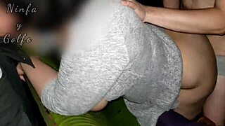 Vergine 18+ sorellastra in threesome scopata da vigilante centro commerciale?