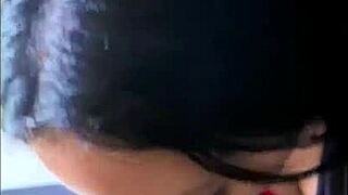 Söt 18-årig collegedam vill att jag knullar henne med stor svart kuk, åh ja!