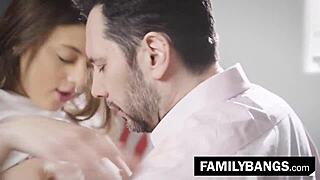 私はあなたのフレーティーな学生、ハードにバンして Gia Derza