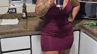 Friends flashing before hardcore action!