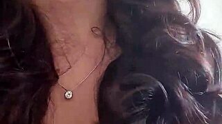 Eu Me Maquiando E ArrumanDo O Cabelo Com Desejo